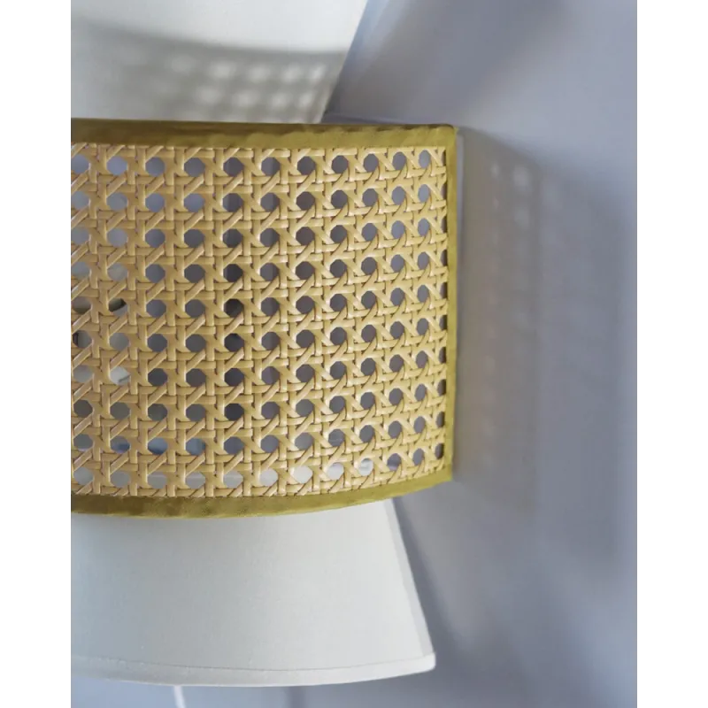 Настінний світильник Goldlux Grenada 331144