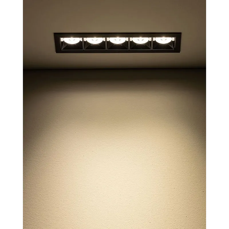 Точковий світильник Nowodvorski 10062 Midi LED 1x20W 3000K 1800Lm IP20 чорний