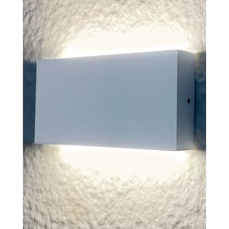 Вуличний світильники Goldlux Chicago 315694